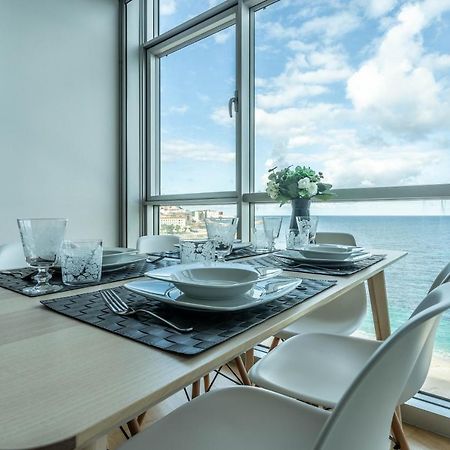 Apartamento En Primera Linea De Playa Riazor A Coruña Exteriér fotografie