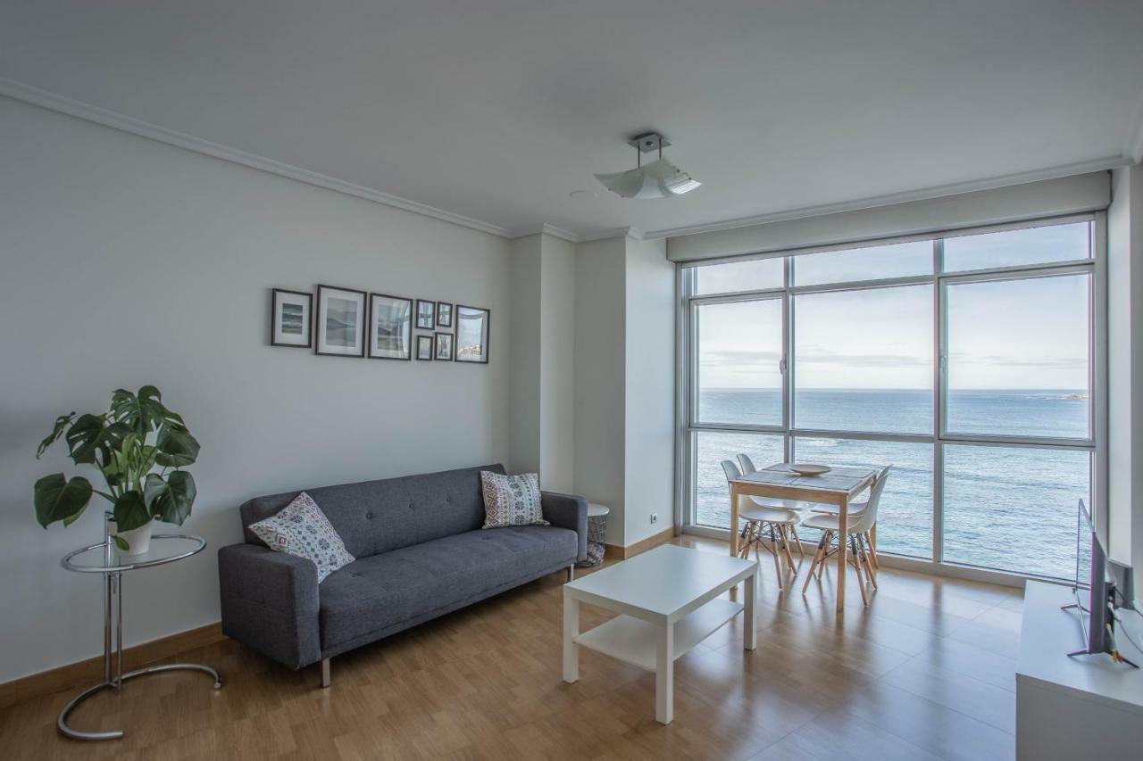 Apartamento En Primera Linea De Playa Riazor A Coruña Exteriér fotografie