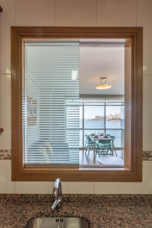 Apartamento En Primera Linea De Playa Riazor A Coruña Exteriér fotografie
